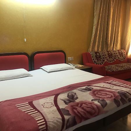 Hotel Sukant Palace 델리 외부 사진